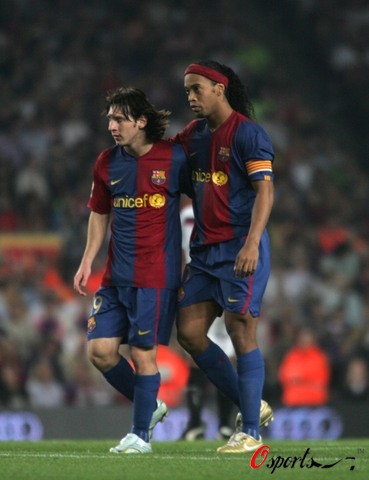 库尔图瓦：“我们是人，我们是人类。看看阿劳霍发生了什么”（库尔图瓦：我们也是人类，看看阿劳霍的遭遇）