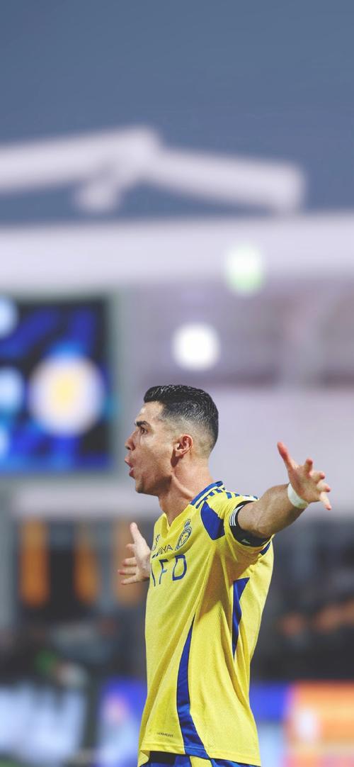 进攻哑火！快船第三节19中5&三分9中1仅得18分（快船第三节手感冰冷：19投5中、三分9投1中，单节仅18分）