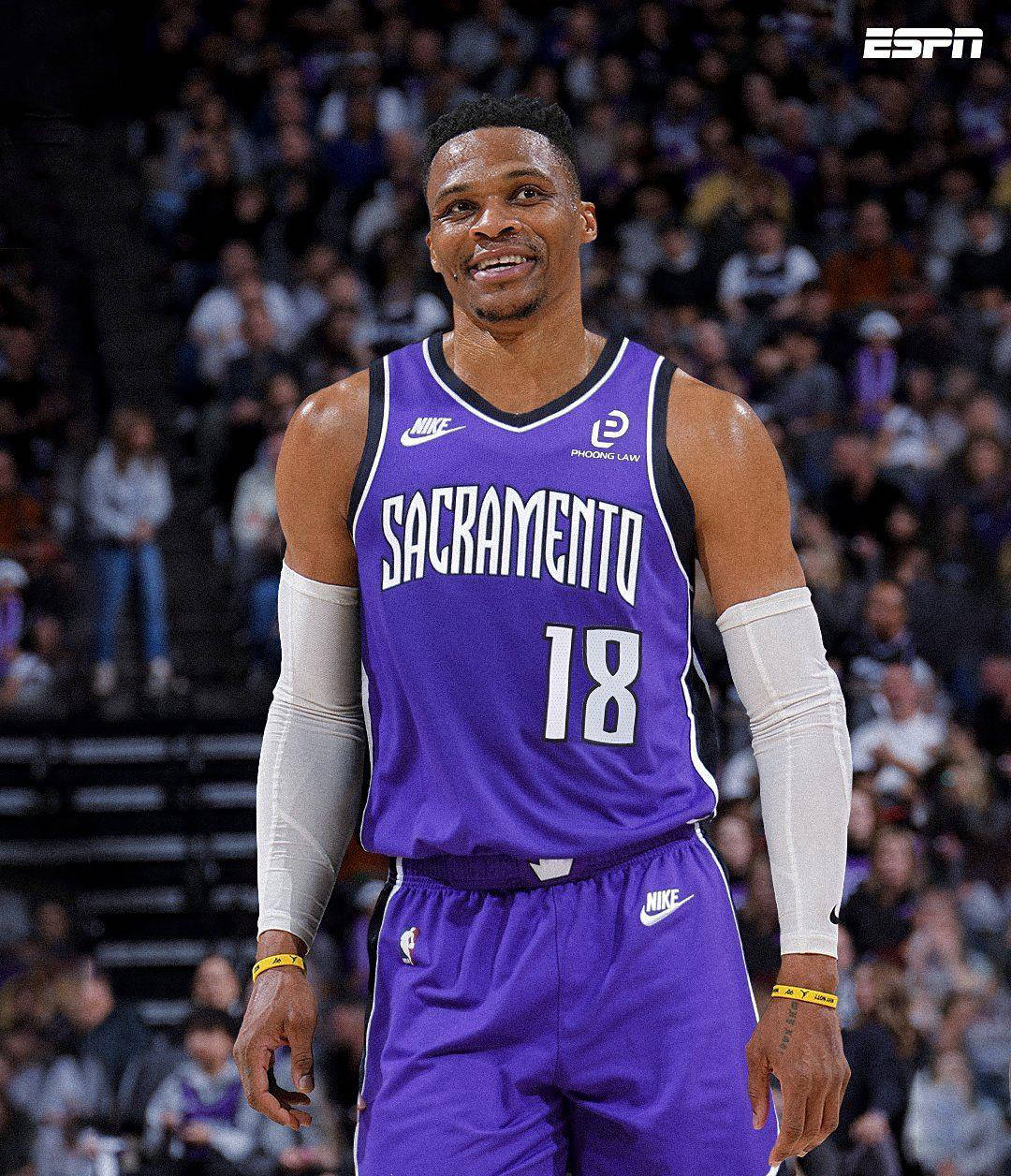 半场战报：摩纳哥2-1帕福斯，南野拓实、巴洛贡破门（半场速递：摩纳哥2-1领先帕福斯，南野拓实、巴洛贡建功）