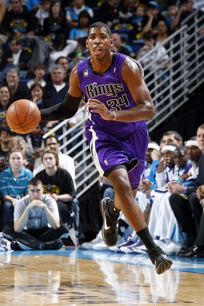 瓜帅：吕迪格没拿第二黄不合理；相信我们二三月份有可能更强（瓜帅质疑吕迪格逃过第二黄：相信球队到二三月会更强）