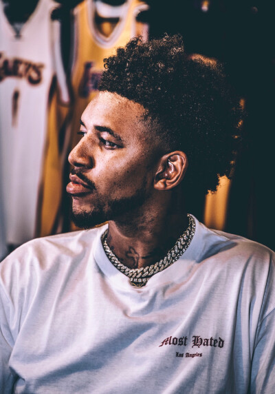 博主：国安队将休假两天，之后备战与麦克阿瑟的比赛（博主称国安放假两日，随后备战对阵麦克阿瑟）