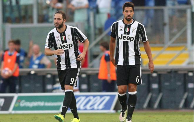 伊利牛奶开启促销活动：买三箱牛奶即送CBA新赛季球票一张（伊利牛奶推出优惠：购三箱即赠CBA新赛季球票）