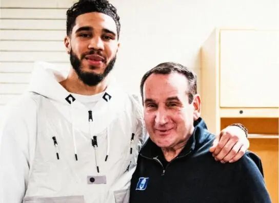 谁给了球迷“训话”的权力？（球迷“训话”之权从何而来？）