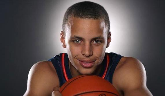 罗体：那不勒斯的劳动力成本过高，引进梅努的交易已被冻结（罗体：那不勒斯薪资负担过重，梅努转会操作已被冻结）