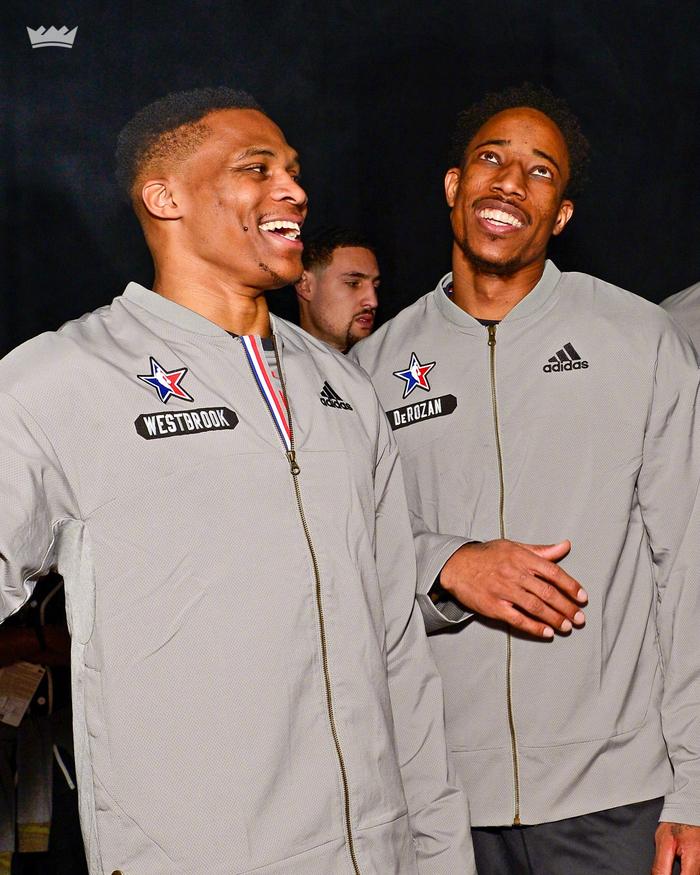 喜讯！32岁的津门虎队长在上港迎来转会加盟亚冠首秀，值得期待（32岁津门虎队长转投上港，亚冠首秀在即，备受期待）